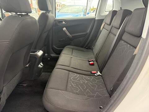 Peugeot 2008 1.6 BlueHDi Active SUV 5dr Diesel Manual Euro 6 (s/s) (100 ps) - U697