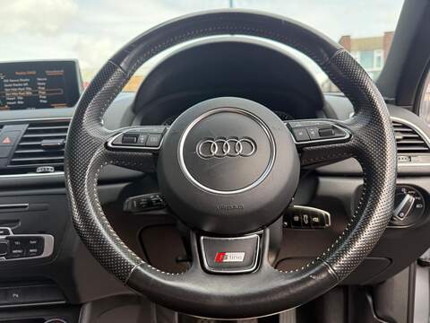 Audi Q3 2.0 TDI S line Plus SUV 5dr Diesel Manual quattro Euro 6 (s/s) (150 ps) - U698