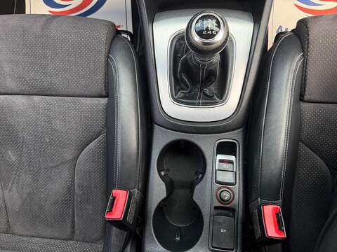 Audi Q3 2.0 TDI S line Plus SUV 5dr Diesel Manual quattro Euro 6 (s/s) (150 ps) - U698