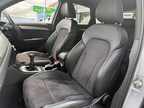 Audi Q3 2.0 TDI S line Plus SUV 5dr Diesel Manual quattro Euro 6 (s/s) (150 ps) - U698