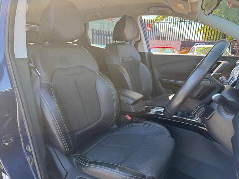 Renault Kadjar 1.2 TCe Dynamique S Nav SUV 5dr Petrol Manual Euro 6 (s/s) (130 ps) - U701
