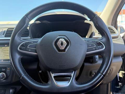 Renault Kadjar 1.2 TCe Dynamique S Nav SUV 5dr Petrol Manual Euro 6 (s/s) (130 ps) - U701
