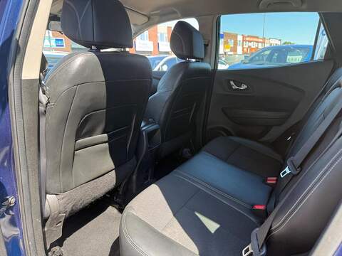 Renault Kadjar 1.2 TCe Dynamique S Nav SUV 5dr Petrol Manual Euro 6 (s/s) (130 ps) - U701