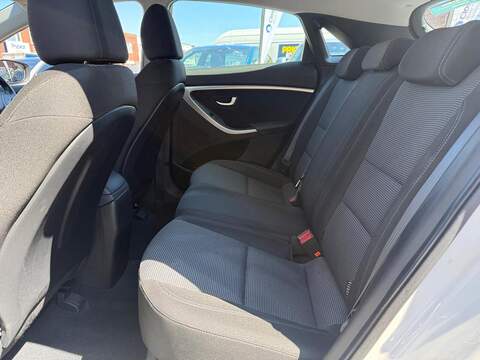 Hyundai i30 1.4 Active Hatchback 5dr Petrol Manual Euro 5 (100 ps) - U704