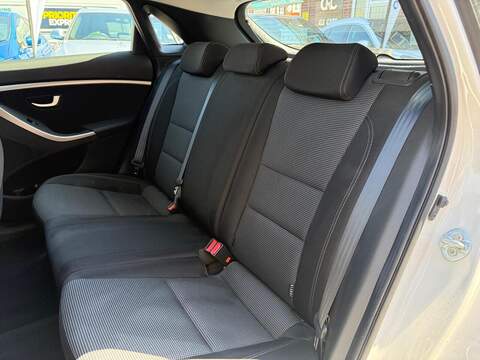Hyundai i30 1.4 Active Hatchback 5dr Petrol Manual Euro 5 (100 ps) - U704