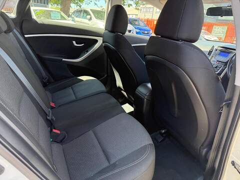 Hyundai i30 1.4 Active Hatchback 5dr Petrol Manual Euro 5 (100 ps) - U704