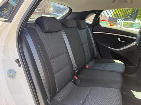 Hyundai i30 1.4 Active Hatchback 5dr Petrol Manual Euro 5 (100 ps) - U704