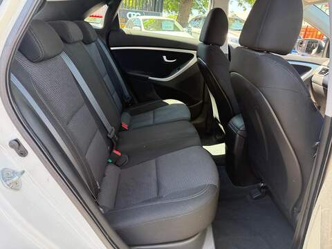 Hyundai i30 1.4 Active Hatchback 5dr Petrol Manual Euro 5 (100 ps) - U704