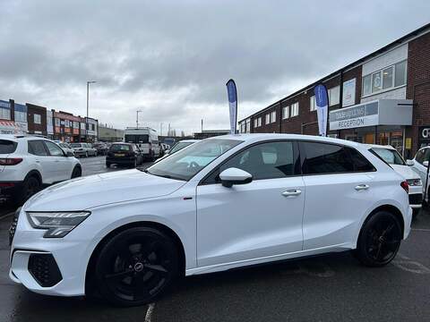 Audi A3 1.0 TFSI 30 S line Sportback S Tronic Euro 6 (s/s) 5dr - U71