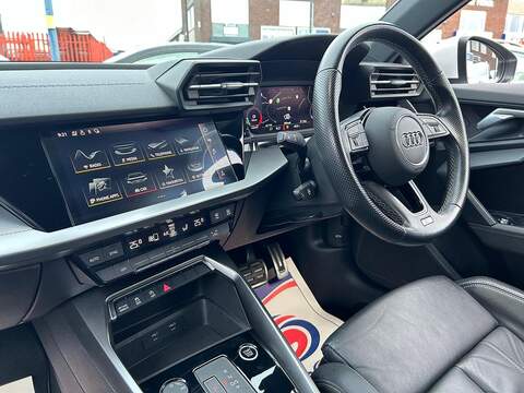 Audi A3 1.0 TFSI 30 S line Sportback S Tronic Euro 6 (s/s) 5dr - U71