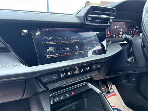 Audi A3 1.0 TFSI 30 S line Sportback S Tronic Euro 6 (s/s) 5dr - U71