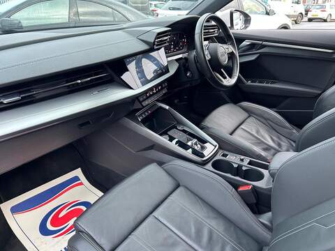 Audi A3 1.0 TFSI 30 S line Sportback S Tronic Euro 6 (s/s) 5dr - U71