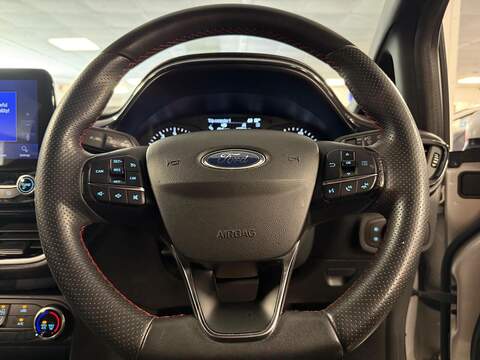 Ford Fiesta 1.0T EcoBoost ST-Line Edition Hatchback 5dr Petrol Manual Euro 6 (s/s) (95 ps) - U713