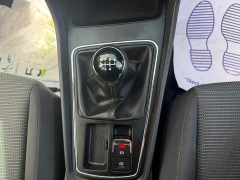 SEAT Leon 1.6 TDI SE Dynamic Technology Hatchback 5dr Diesel Manual Euro 6 (s/s) (115 ps) - U717