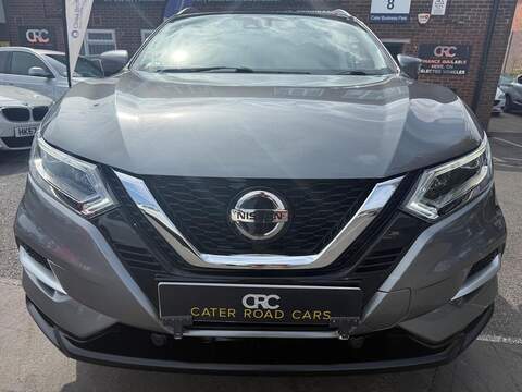 Nissan Qashqai 1.3 DIG-T Tekna SUV 5dr Petrol Manual Euro 6 (s/s) (140 ps) - U718