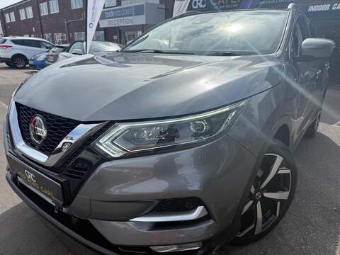 Nissan Qashqai 1.3 DIG-T Tekna SUV 5dr Petrol Manual Euro 6 (s/s) (140 ps) - U718