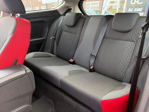Ford Fiesta 1.0T EcoBoost Zetec S Red Edition Hatchback 3dr Petrol Manual Euro 6 (s/s) (140 ps) - U720