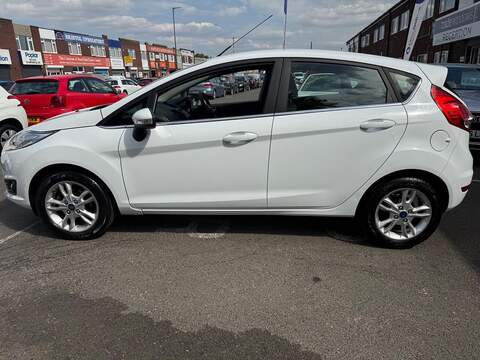 Ford Fiesta 1.0T EcoBoost Zetec Hatchback 5dr Petrol Manual Euro 6 (s/s) (100 ps) - U721