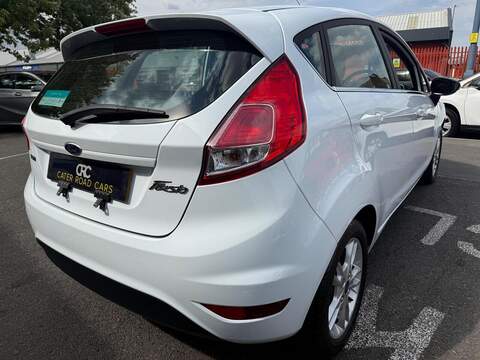 Ford Fiesta 1.0T EcoBoost Zetec Hatchback 5dr Petrol Manual Euro 6 (s/s) (100 ps) - U721