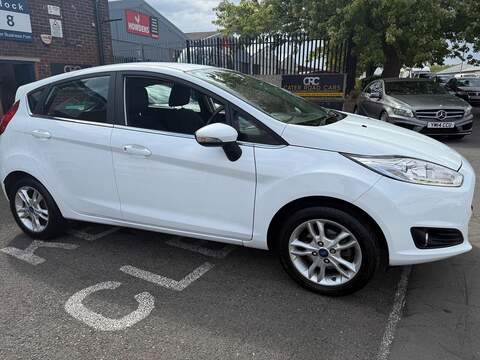 Ford Fiesta 1.0T EcoBoost Zetec Hatchback 5dr Petrol Manual Euro 6 (s/s) (100 ps) - U721