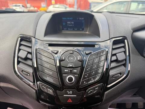 Ford Fiesta 1.0T EcoBoost Zetec Hatchback 5dr Petrol Manual Euro 6 (s/s) (100 ps) - U721
