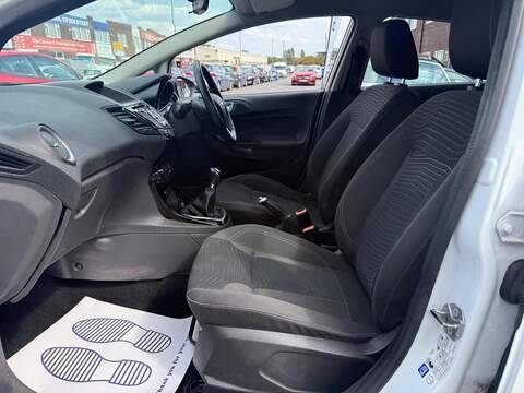 Ford Fiesta 1.0T EcoBoost Zetec Hatchback 5dr Petrol Manual Euro 6 (s/s) (100 ps) - U721
