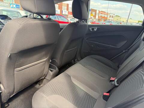 Ford Fiesta 1.0T EcoBoost Zetec Hatchback 5dr Petrol Manual Euro 6 (s/s) (100 ps) - U721