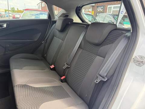 Ford Fiesta 1.0T EcoBoost Zetec Hatchback 5dr Petrol Manual Euro 6 (s/s) (100 ps) - U721