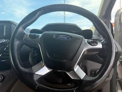 Ford Transit Connect 1.5 200 EcoBlue Limited Panel Van 5dr Diesel Manual L1 Euro 6 (s/s) (120 ps) - U722