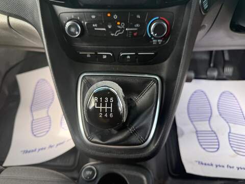Ford Transit Connect 1.5 200 EcoBlue Limited Panel Van 5dr Diesel Manual L1 Euro 6 (s/s) (120 ps) - U722