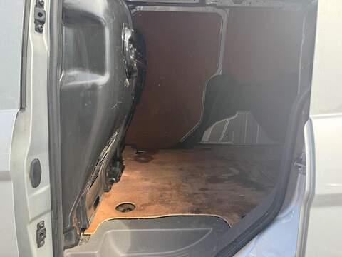 Ford Transit Connect 1.5 200 EcoBlue Limited Panel Van 5dr Diesel Manual L1 Euro 6 (s/s) (120 ps) - U722