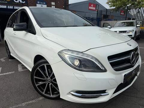 Mercedes-Benz B Class 1.3 A180 AMG Line Hatchback 5dr Petrol Manual Euro 6 (s/s) (136 ps)