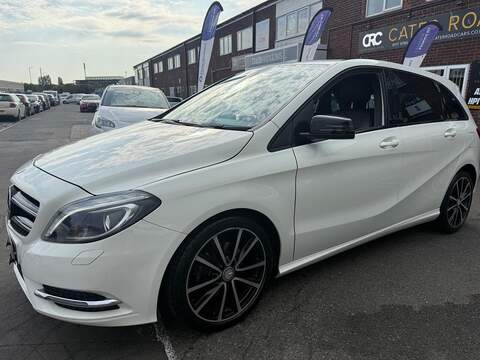 Mercedes-Benz B Class 1.8 B200 CDI Sport MPV 5dr Diesel 7G-DCT Euro 5 (s/s) (136 ps) - U723