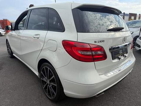 Mercedes-Benz B Class 1.8 B200 CDI Sport MPV 5dr Diesel 7G-DCT Euro 5 (s/s) (136 ps) - U723