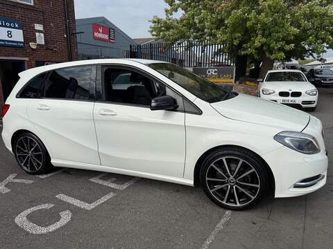 Mercedes-Benz B Class 1.8 B200 CDI Sport MPV 5dr Diesel 7G-DCT Euro 5 (s/s) (136 ps) - U723