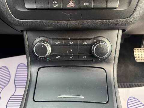 Mercedes-Benz B Class 1.8 B200 CDI Sport MPV 5dr Diesel 7G-DCT Euro 5 (s/s) (136 ps) - U723