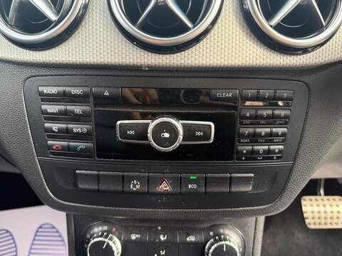 Mercedes-Benz B Class 1.8 B200 CDI Sport MPV 5dr Diesel 7G-DCT Euro 5 (s/s) (136 ps) - U723