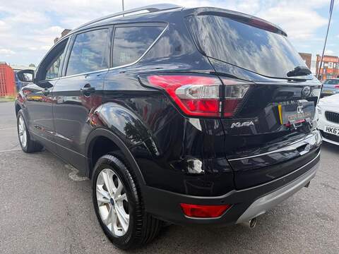 Ford Kuga 1.5 TDCi Titanium SUV 5dr Diesel Manual Euro 6 (s/s) (120 ps) - U724