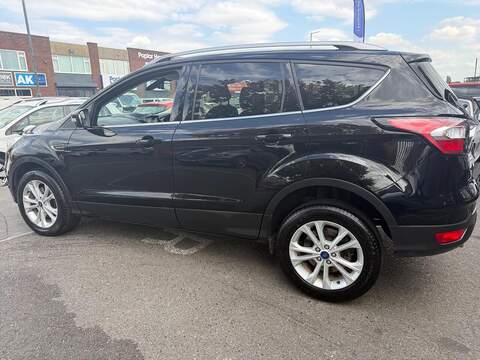 Ford Kuga 1.5 TDCi Titanium SUV 5dr Diesel Manual Euro 6 (s/s) (120 ps) - U724