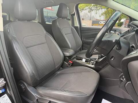 Ford Kuga 1.5 TDCi Titanium SUV 5dr Diesel Manual Euro 6 (s/s) (120 ps) - U724