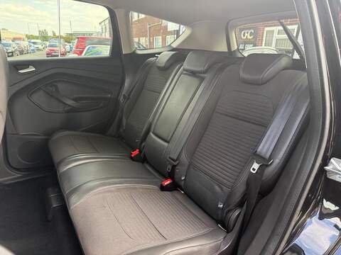 Ford Kuga 1.5 TDCi Titanium SUV 5dr Diesel Manual Euro 6 (s/s) (120 ps) - U724