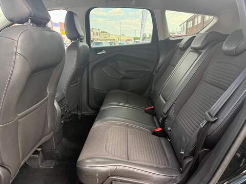 Ford Kuga 1.5 TDCi Titanium SUV 5dr Diesel Manual Euro 6 (s/s) (120 ps) - U724