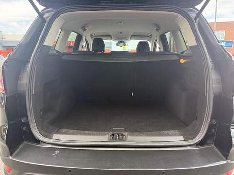 Ford Kuga 1.5 TDCi Titanium SUV 5dr Diesel Manual Euro 6 (s/s) (120 ps) - U724