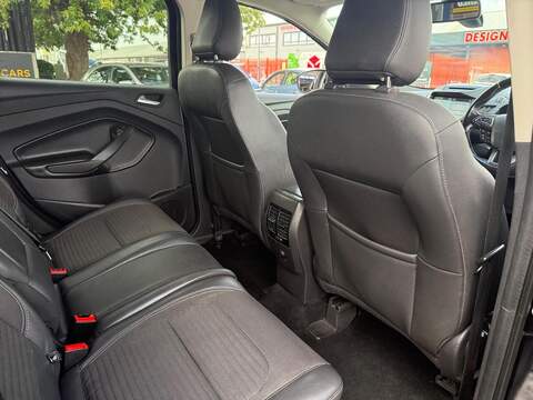 Ford Kuga 1.5 TDCi Titanium SUV 5dr Diesel Manual Euro 6 (s/s) (120 ps) - U724