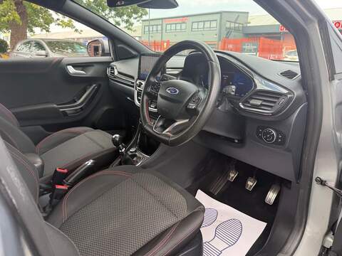 Ford Puma 1.0T EcoBoost MHEV ST-Line SUV 5dr Petrol Manual Euro 6 (s/s) (155 ps) - U725