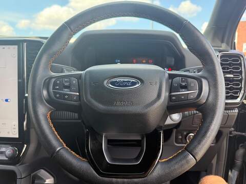 Ford Ranger 2.0 TD EcoBlue Wildtrak Auto 4WD Euro 6 (s/s) 4dr - U726