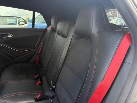 Mercedes-Benz CLA 2.0 CLA45 AMG Night Edition Shooting Brake 5dr Petrol SpdS DCT 4MATIC Euro 6 (s/s) (381 ps) - U730