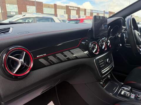Mercedes-Benz CLA 2.0 CLA45 AMG Night Edition Shooting Brake 5dr Petrol SpdS DCT 4MATIC Euro 6 (s/s) (381 ps) - U730