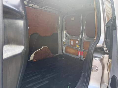 Ford Transit Connect 1.5 TDCi 200 Limited Panel Van 5dr Diesel Manual L1 H1 (119 g/km, 118 bhp) - U731