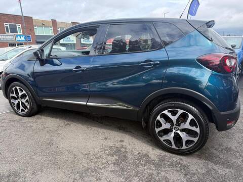 Renault Captur 0.9 TCe ENERGY GT Line SUV 5dr Petrol Manual Euro 6 (s/s) (90 ps) - U733